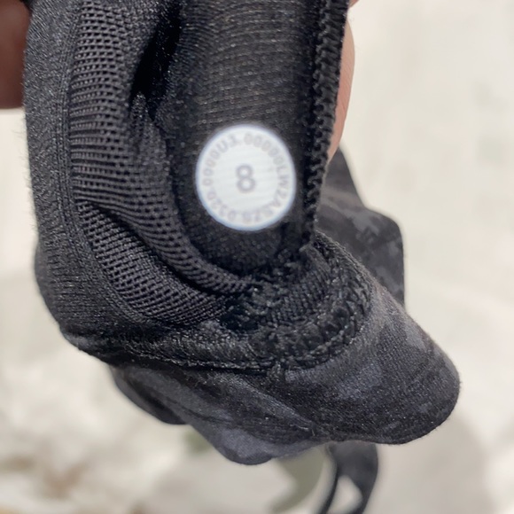 Lululemon Flow Y Bra - Picture 3 of 4